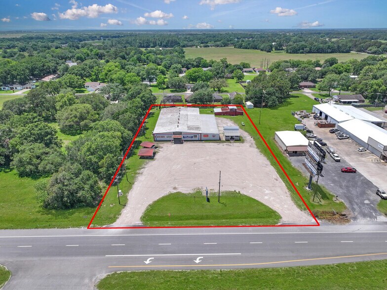 1440 Gulfway Dr, Winnie, TX à vendre - Photo de l’immeuble – Image 2 sur 33