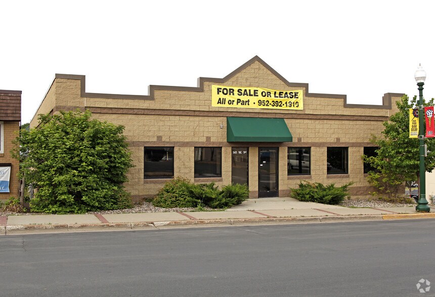 141 1st St W, Waconia, MN à louer - Photo principale – Image 1 sur 30