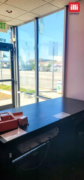 5736 Gage Ave, Bell Gardens, CA à louer - Photo intérieure – Image 3 sur 8