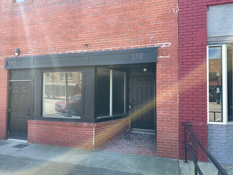130 Person St, Fayetteville, NC à louer - Photo de l’immeuble – Image 2 sur 7