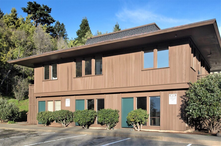 292 Red Hill Ave, San Anselmo, CA à louer - Photo de l’immeuble – Image 1 sur 1