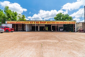 Plus de détails pour 2038 N Main St, Paris, TX - Local commercial à vendre