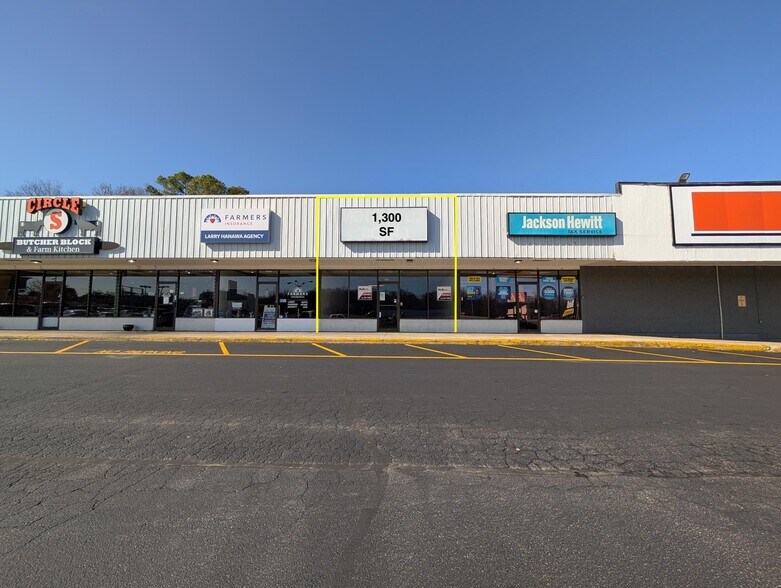 246 E Broadway Blvd, Jefferson City, TN à louer - Photo de l’immeuble – Image 2 sur 10