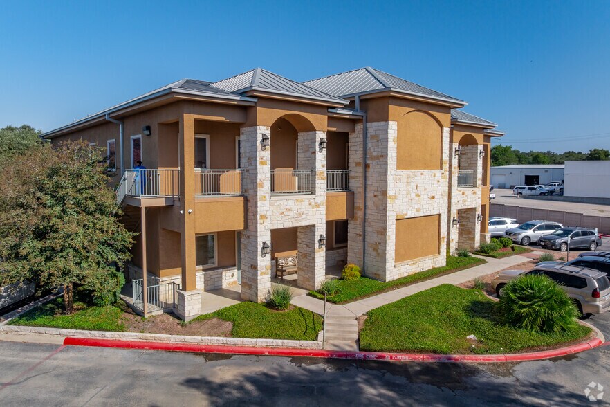 7579 N Loop 1604 Fwy, San Antonio, TX à vendre - Photo de l’immeuble – Image 3 sur 4