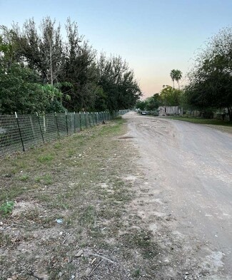 Plus de détails pour 7024 N Taylor Rd, McAllen, TX - Logement à vendre