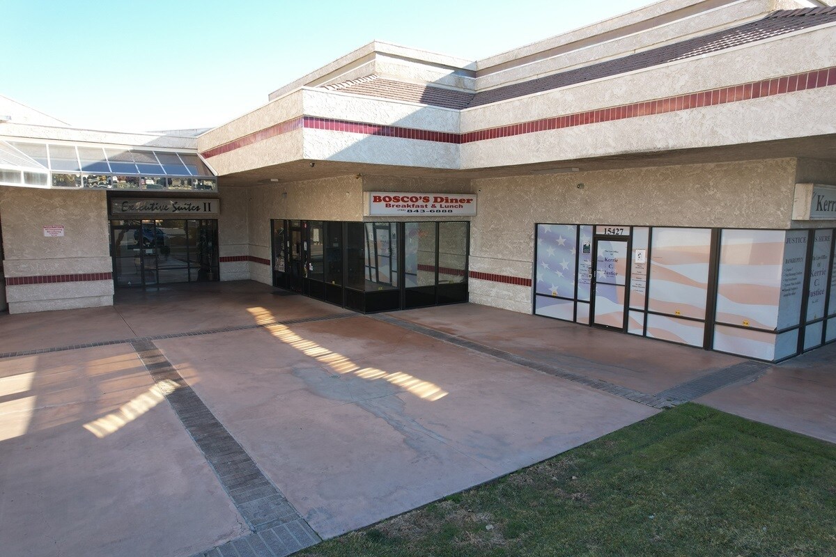 15403-15447 Anacapa Rd, Victorville, CA à vendre Photo de l’immeuble– Image 1 sur 16