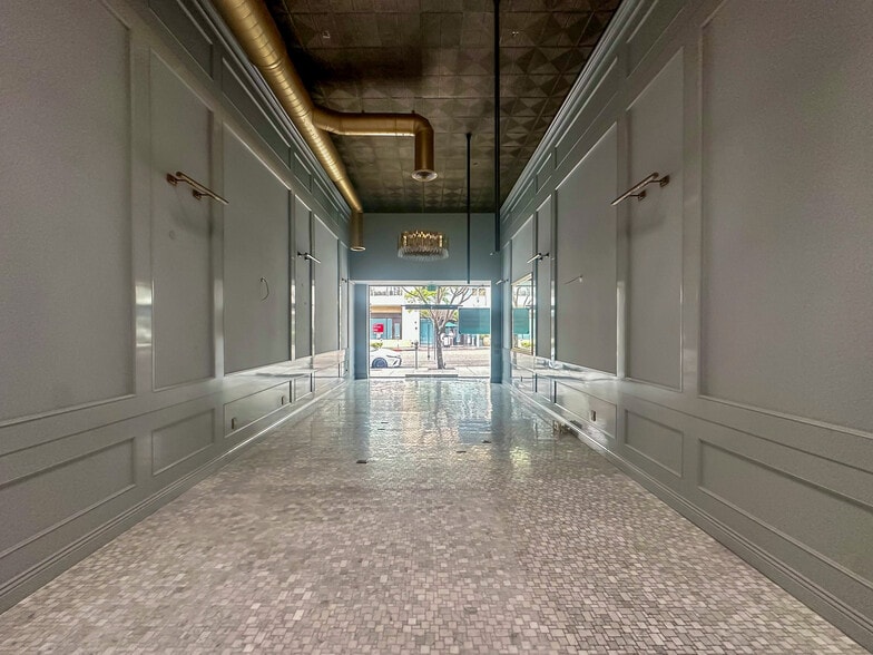 440-444 N Canon Dr, Beverly Hills, CA à louer - Photo de l’immeuble – Image 3 sur 4