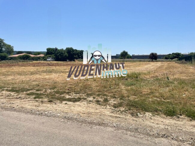 Plus de détails pour Terrain à vendre