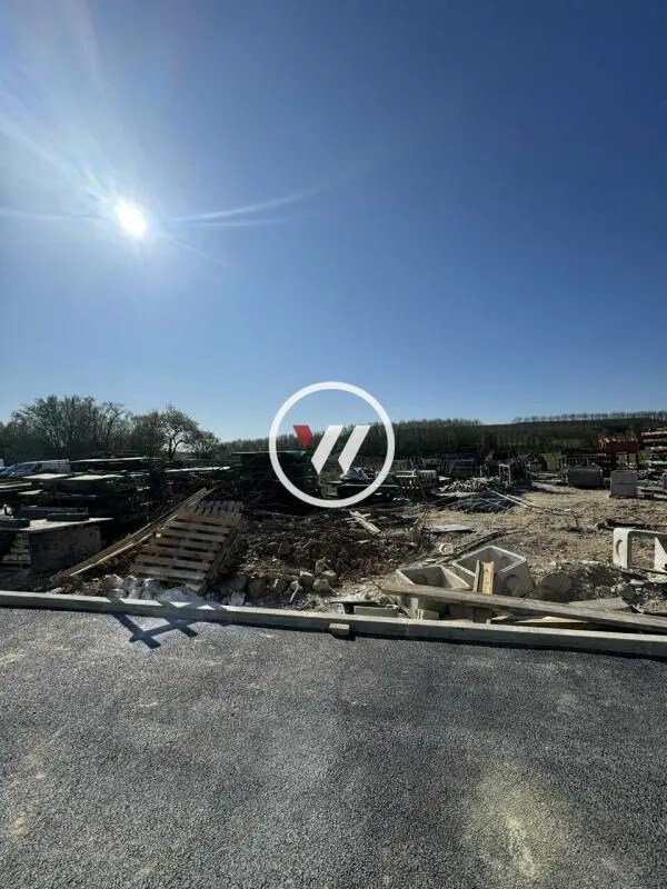  dans Villeneuve-sous-Dammartin à vendre Photo principale– Image 1 sur 1