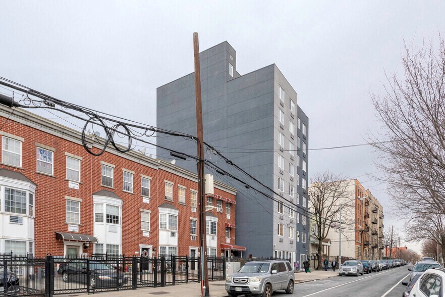 1281 Hoe Ave, Bronx, NY à vendre - Photo de l’immeuble – Image 3 sur 5