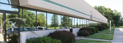 1207 Network Centre Dr, Effingham, IL à louer Photo de l’immeuble– Image 2 sur 4
