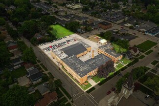 Plus de détails pour 650 S Irwin Ave, Green Bay, WI - Spécialisé à vendre