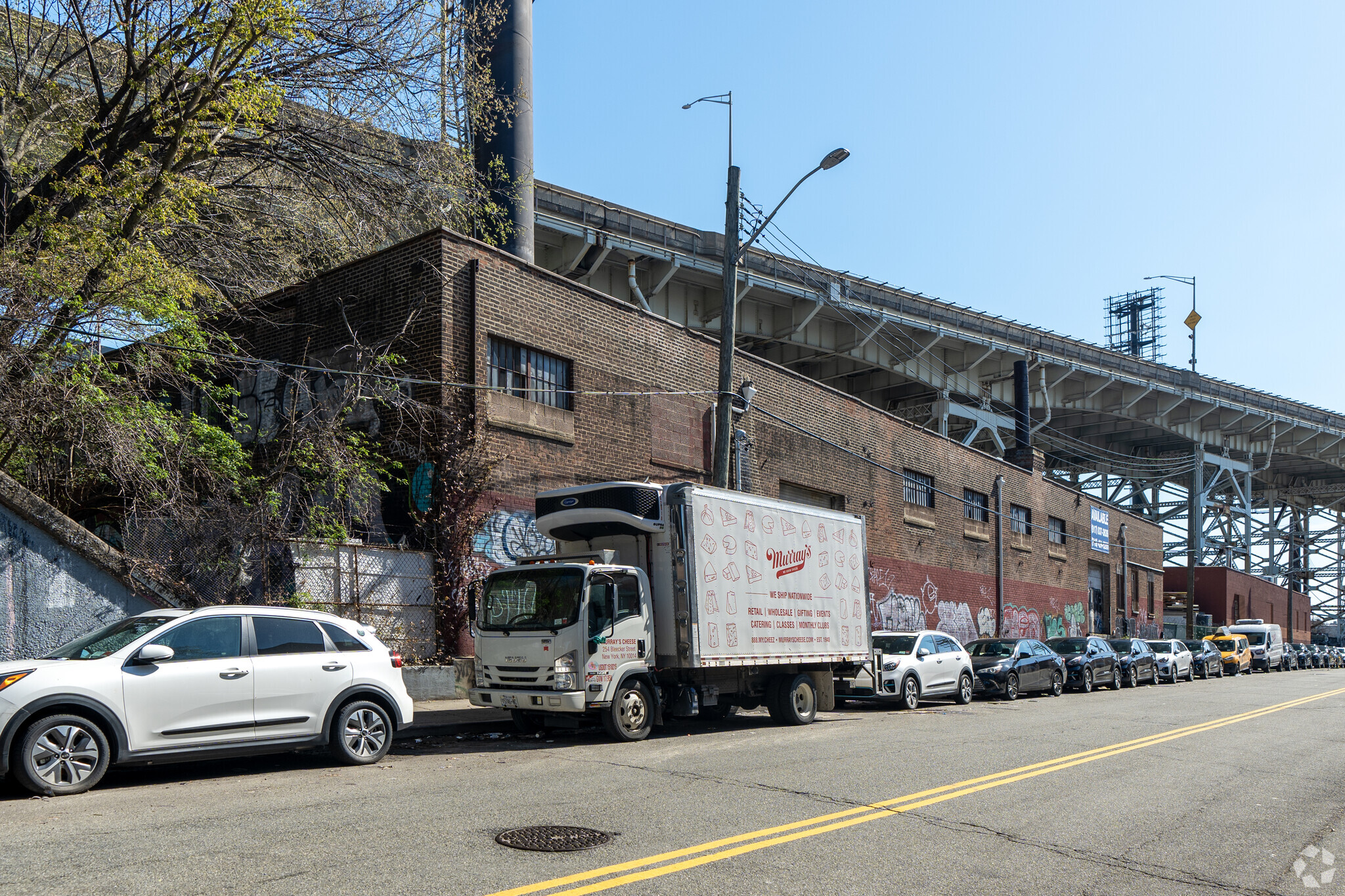27-21 51st Ave, Long Island City, NY à louer Photo de l’immeuble– Image 1 sur 6