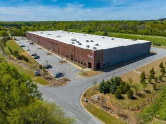 Plus de détails pour 4575 River Green Pky, Duluth, GA - Industriel/Logistique à louer