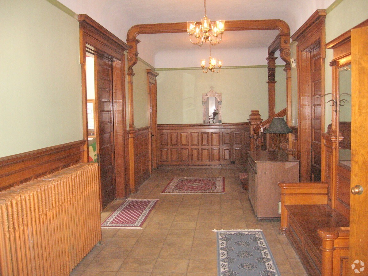 View Photo