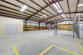 1619 Oakbrook Dr, Gainesville, GA à louer Photo intérieure– Image 2 sur 18