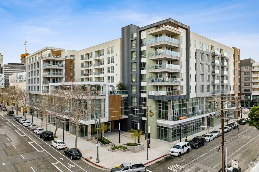 Gemstone Collection portefeuille de 2 biens à vendre sur LoopNet.fr - Photo principale – Image 3 sur 4