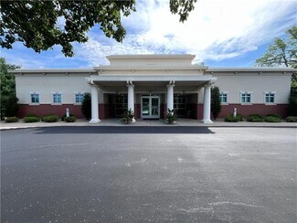 Plus de détails pour 2111 N Woodbine Rd, Saint Joseph, MO - Bureau à vendre