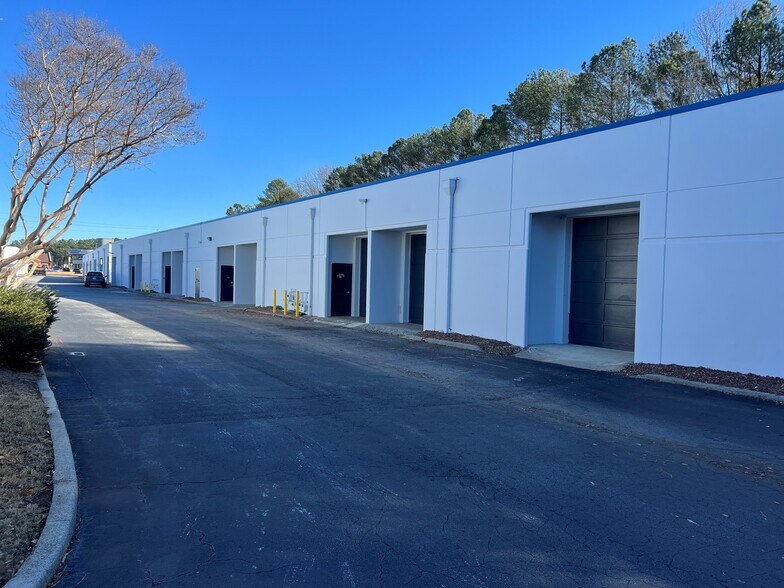 6000 Dawson Blvd, Norcross, GA à louer - Photo de l’immeuble – Image 2 sur 17