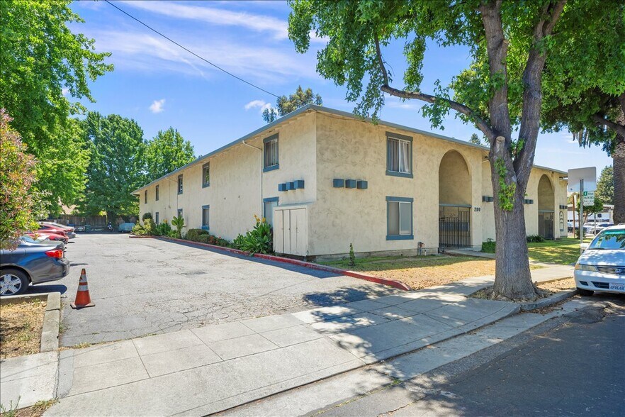 280 W California Ave, Sunnyvale, CA à vendre - Photo de l’immeuble – Image 2 sur 15