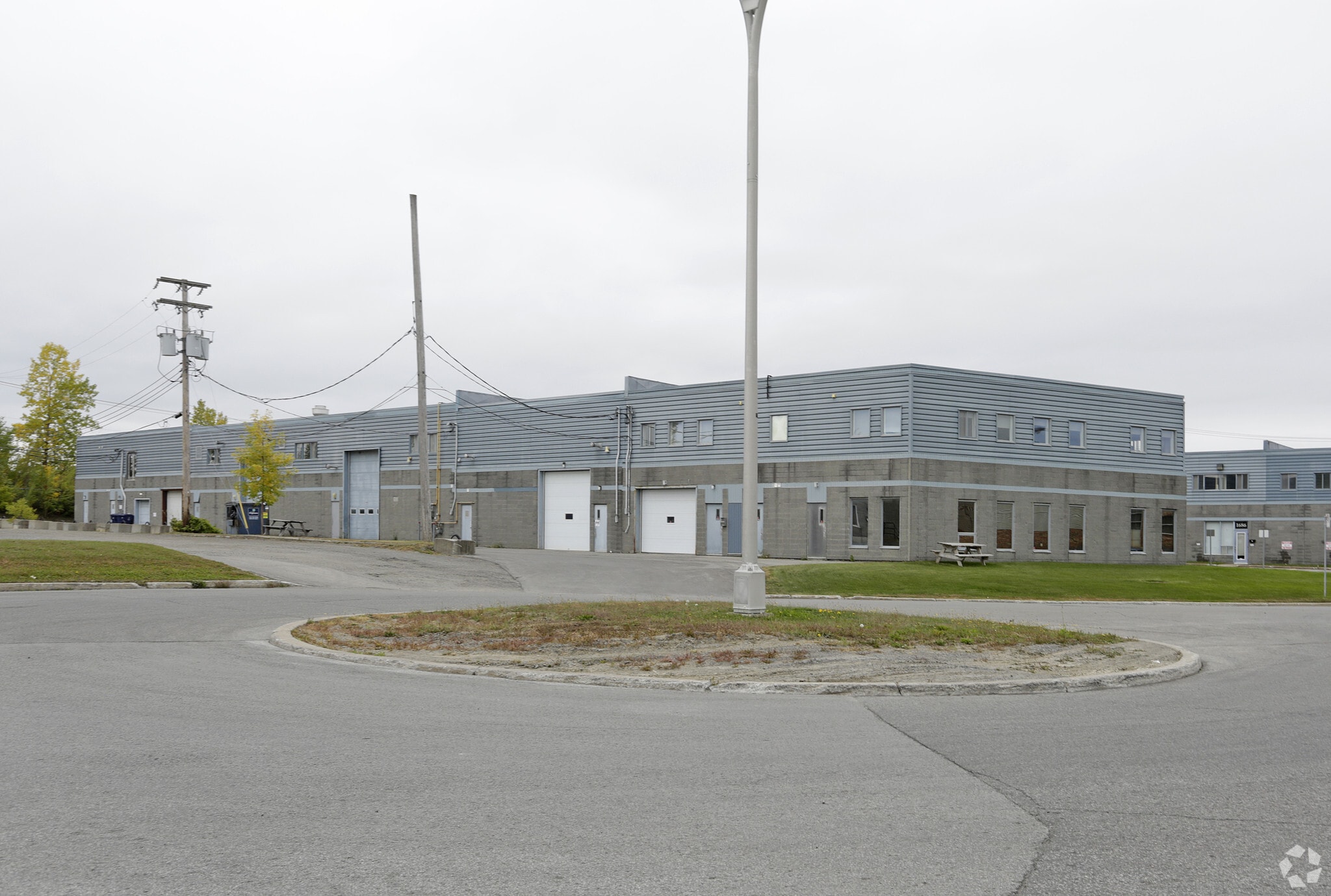 1652-1662 Pl de Lierre, Laval, QC à vendre Photo principale– Image 1 sur 3