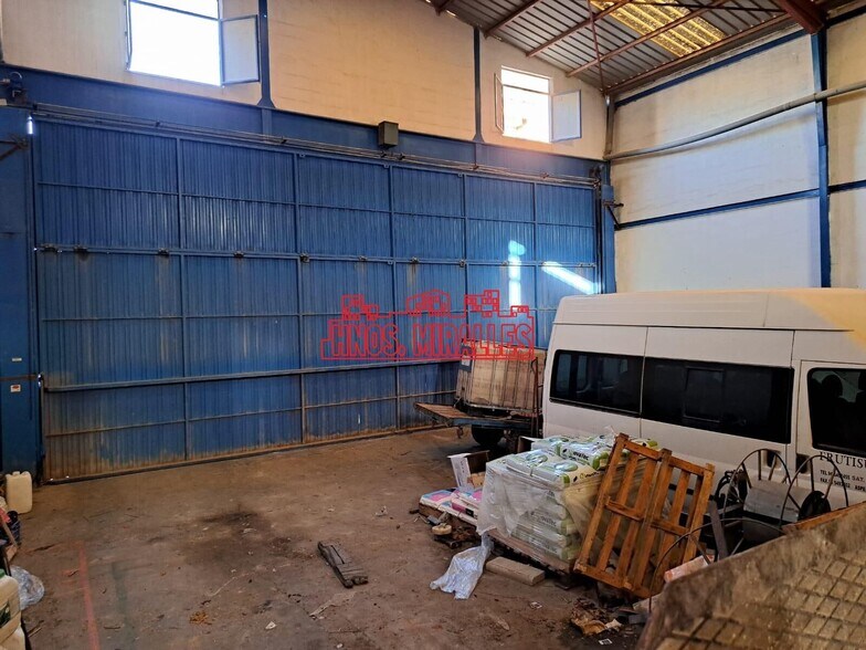 Industriel/Logistique dans Monforte del Cid, Alicante à vendre - Photo intérieure – Image 3 sur 22