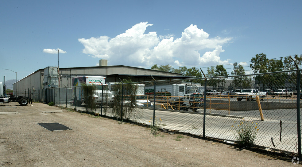 3360 E Ajo Way, Tucson, AZ à vendre - Photo de l’immeuble – Image 2 sur 18
