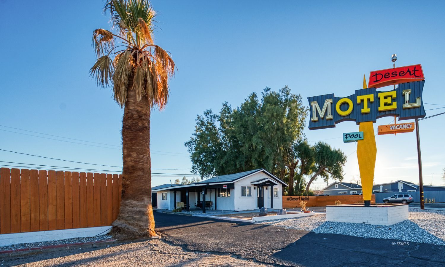 339 W Church Ave, Ridgecrest, CA à vendre Photo principale– Image 1 sur 34