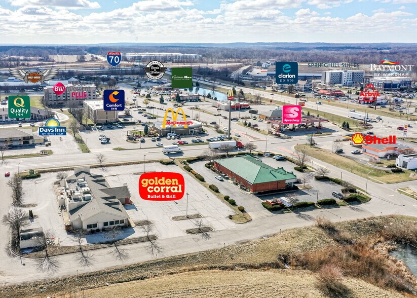 2224 E Perry Rd, Plainfield, IN à vendre - Photo de l’immeuble – Image 1 sur 22