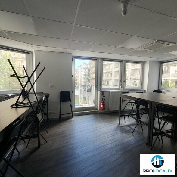 Bureau dans Grenoble à vendre - Photo intérieure – Image 2 sur 12