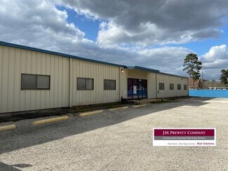 Plus de détails pour 1593 Highway 146 Bypass hwy, Liberty, TX - Industriel/Logistique à vendre