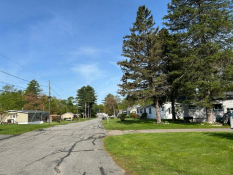 187 Pelham rd, Salem, NH à vendre - Photo de l’immeuble – Image 2 sur 6