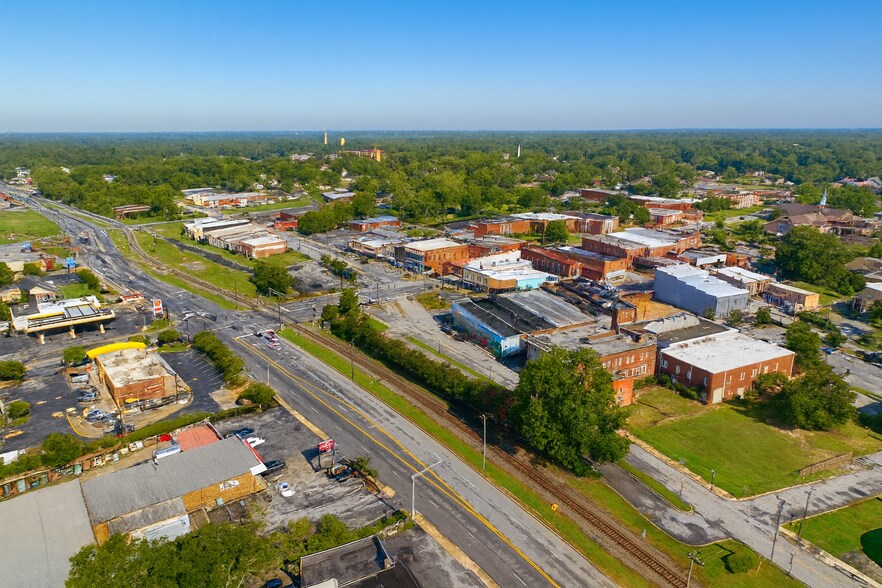100 Musgrove St, Clinton, SC à louer - Aérien – Image 2 sur 5