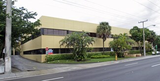 Plus de détails pour 8370 W Flagler St, Miami, FL - Bureau à vendre