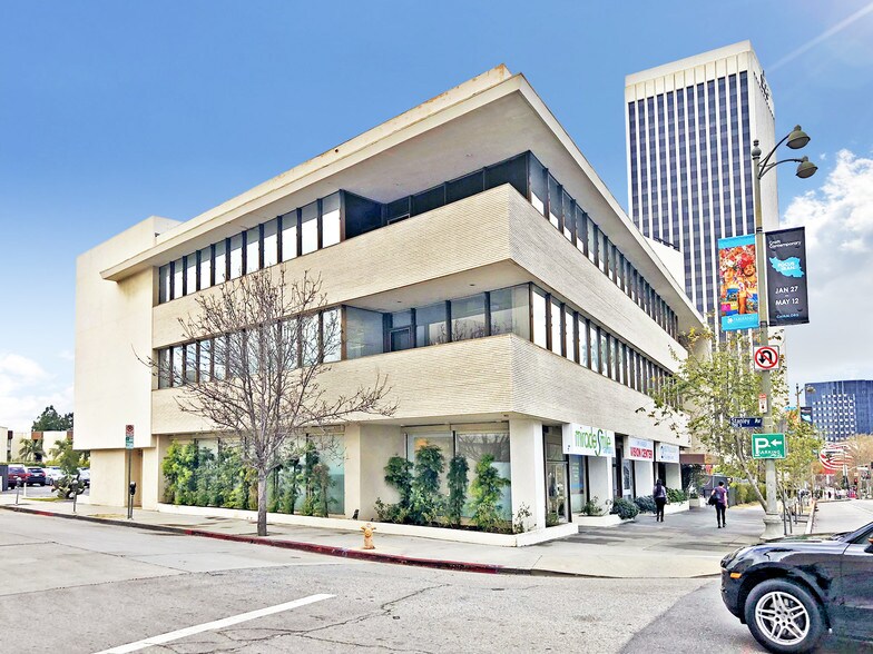 5858 Wilshire Blvd, Los Angeles, CA à vendre - Photo de l’immeuble – Image 3 sur 7