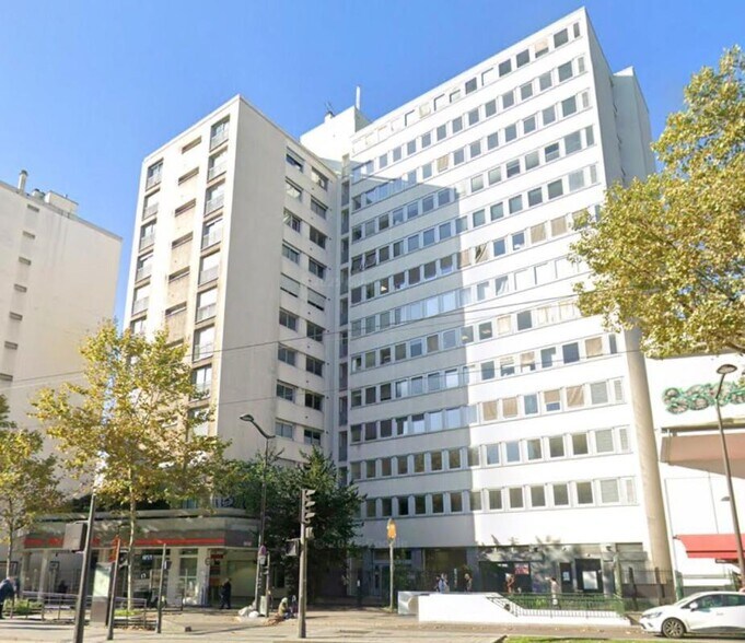 Bureau dans Paris à louer - Photo de l’immeuble – Image 1 sur 11