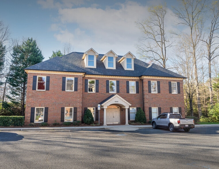 9916 Monroe Rd, Charlotte, NC à vendre - Photo principale – Image 1 sur 1