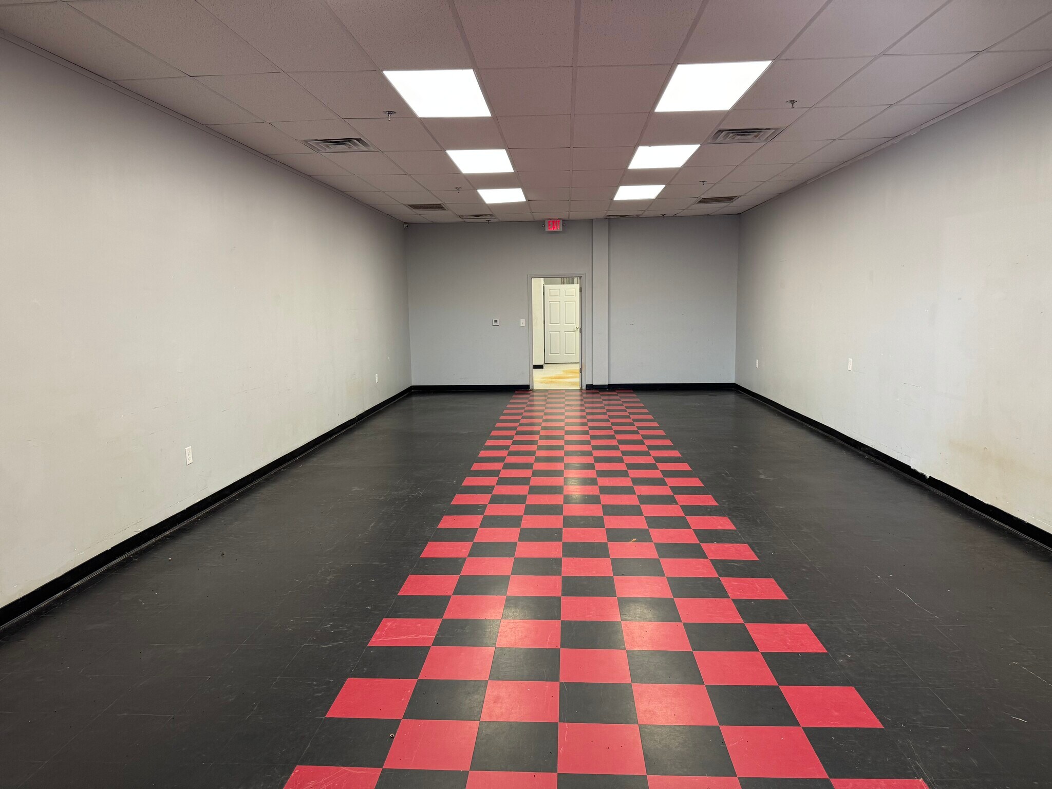 1569 N Aspen St, Lincolnton, NC à louer Photo intérieure– Image 1 sur 2