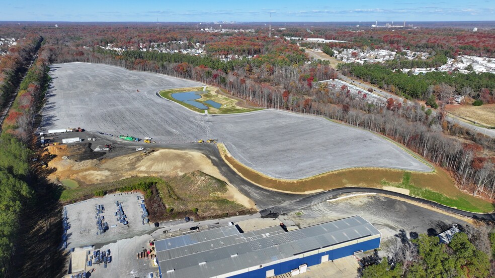 14504 Route 1, Chester, VA à louer - Photo de l’immeuble – Image 1 sur 4
