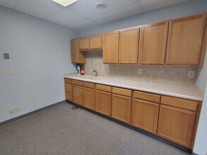 145 N 46th St, Lincoln, NE à louer Photo intérieure– Image 2 sur 7