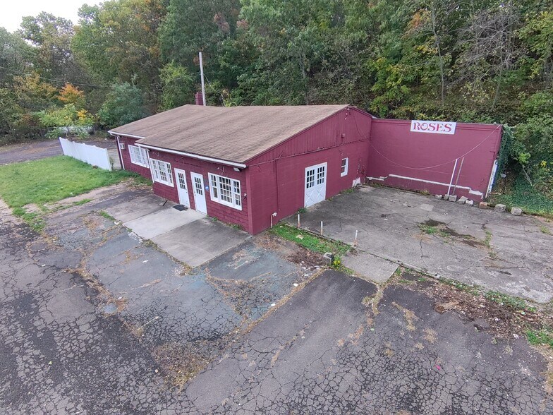 408-420 Forest Rd, West Haven, CT à louer - Photo de l’immeuble – Image 1 sur 7