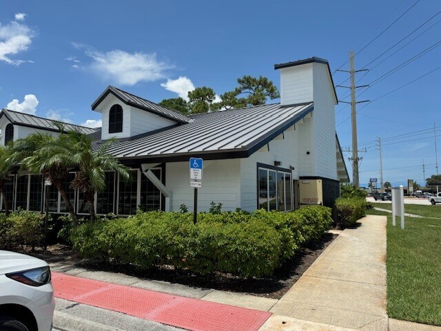 10753 S US Highway 1, Port Saint Lucie, FL à louer - Photo de l’immeuble – Image 3 sur 4