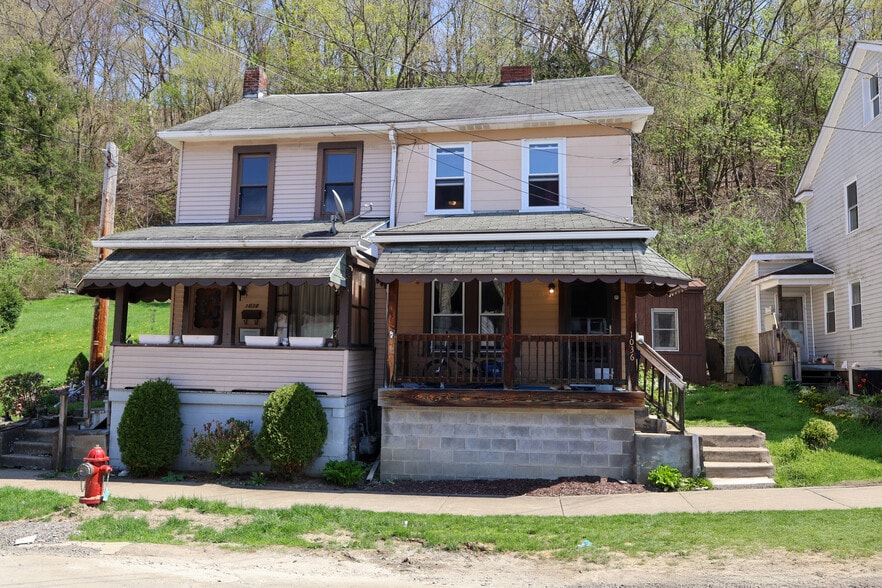 1036 7th Ave, Ford City, PA à vendre - Photo principale – Image 1 sur 1