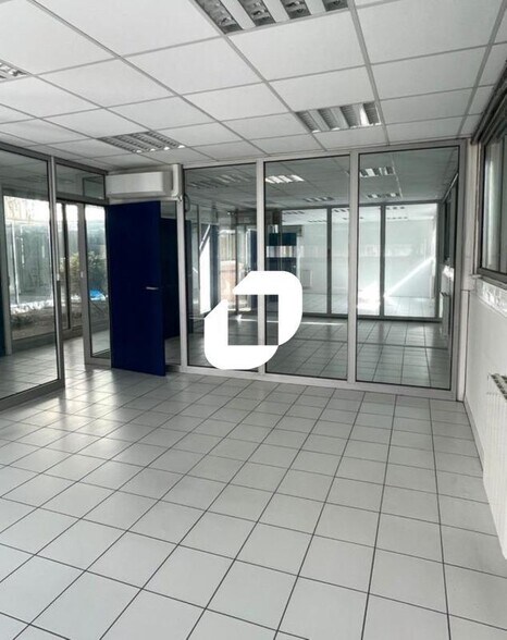 Bureau dans Grenoble à louer - Photo intérieure – Image 3 sur 3