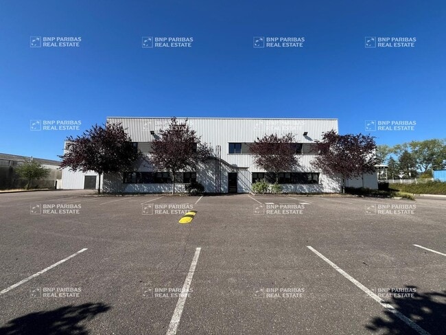 Plus de détails pour 5 Impasse Du Tri Postal, Longvic - Local d’activités à vendre
