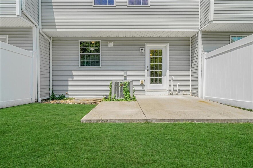 0 Sassafras Ln, Canonsburg, PA à vendre - Photo de l’immeuble – Image 3 sur 28