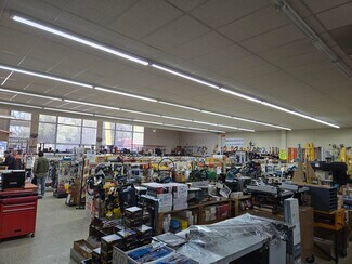 Plus de détails pour 21732 Foothill Blvd, Hayward, CA - Local commercial à louer