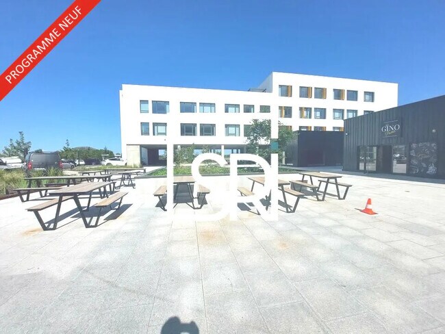 Plus de détails pour Bureau à louer