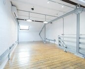 67eeb9177e0ece7e9398c1c4352b61c0-watersideunit23wharfroadlondonn1shoreditchhoxtonangelofficestudiorentinternal3dominionlondon
