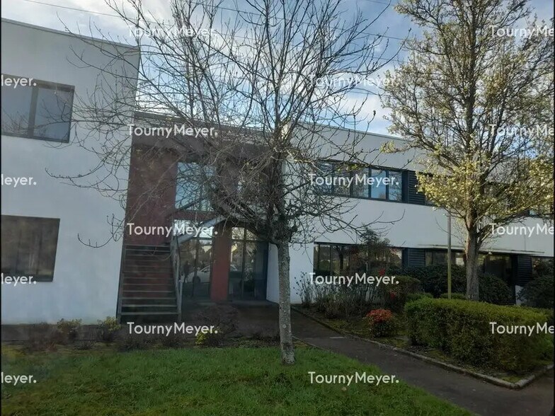 Bureau dans Cesson-Sévigné à vendre - Photo de l’immeuble – Image 2 sur 10